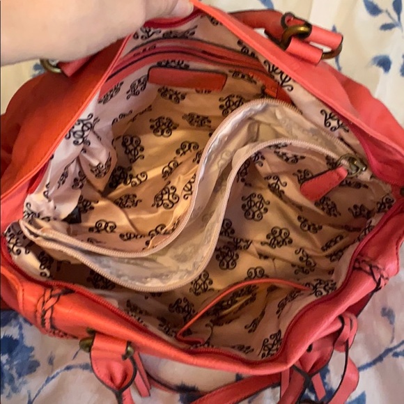 Jessica Simpson purse - Picture 3 of 3